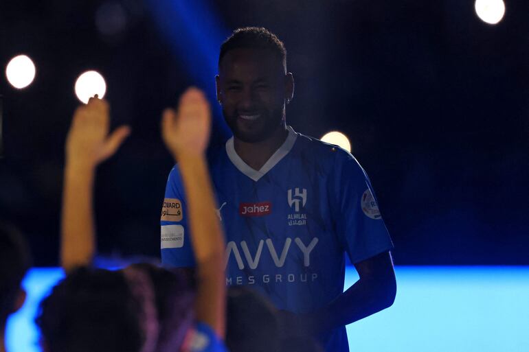 El brasileño Neymar durante la presentación como refuerzo del Al-Hilal en la ciudad de Riad.