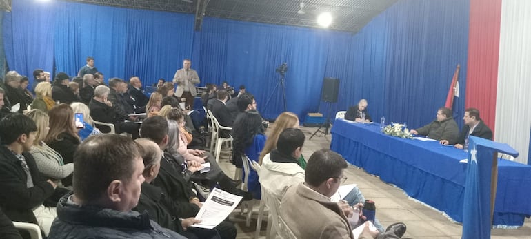PLRA reclama la Contraloría y exigirá mediciones, renuncias y "respeto" a otros partidos opositores - Política