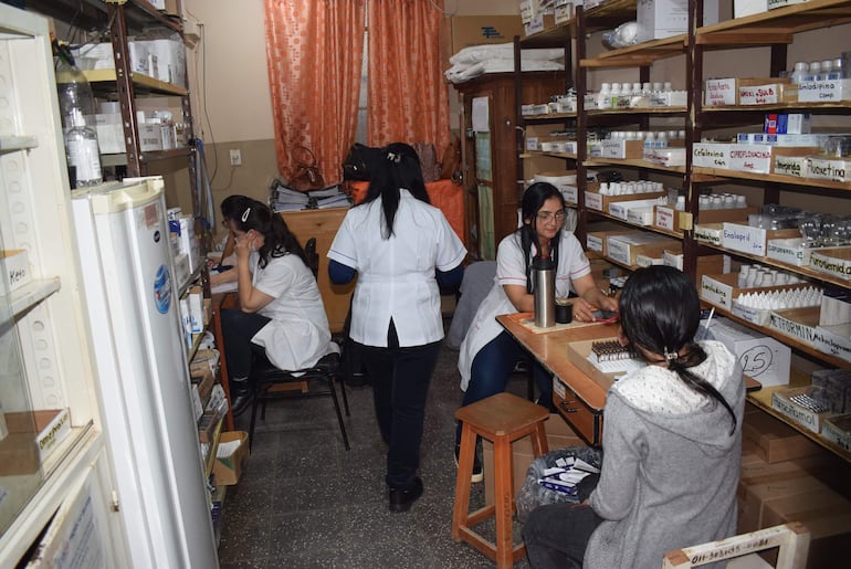 La falta de medicamentos e insumos en el Hospital Distrital de Carapeguá es una necesidad que reclaman tanto pacientes como médicos.