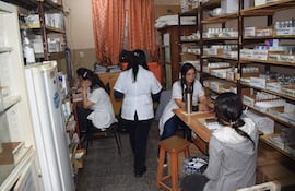 La falta de medicamentos e insumos en el Hospital Distrital de Carapeguá es una necesidad que reclaman tanto pacientes como médicos.