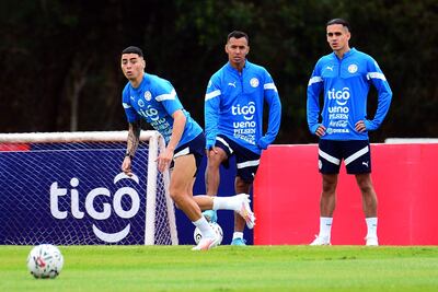 Alejandro Romero Gamarra (c) haló en conferencia de prensa sobre el debut de Paraguay ante Perú en las eliminatorias.