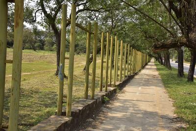 Vallado del jardín botánico y zoológico de Asunción.