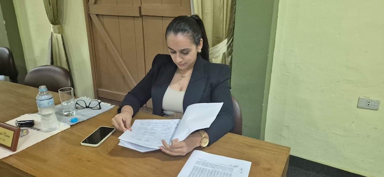 La presidenta de la Comisión de Hacienda de la Junta Municipal, Alba Montiel Cañete (ANR).