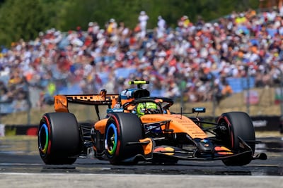 El monoplaza McLaren del británico Lando Norris en la sesión de clasificación del Gran Premio de Hungría.