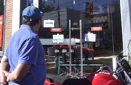 Local de Biggie en las calles Azara esq. Estados Unidos CERRADO. Economia 13 de agosto de 2025.
Foto Diego Peralbo