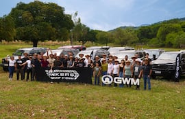 Los clientes de Santa Rosa que participaron de la gran aventura en Cordillera.