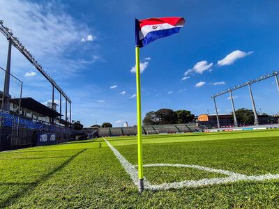 Estadio Arsenio Erico, sede del duelo entre Nacional y Olimpia.