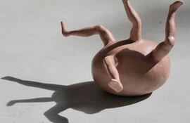 Vista de una obra de la artista Laura Mandelik que formará parte de la muestra "El país de las mujeres" en el Centro Cultural de España "Juan de Salazar".