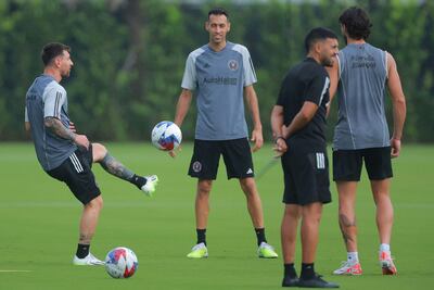 Lionel Messi y Sergi Busquets, durante la última práctica del Inter Miami.