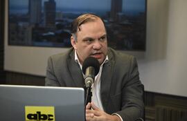 El senador colorado Mario Varela, quien aclaró que el presidente debe gobernar para todos y no solo para un sector.