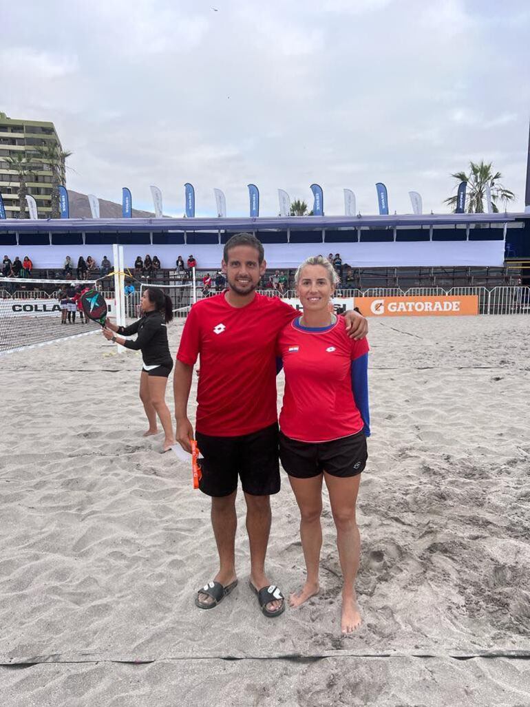 Guillermo Guerrero y Mirian Galanti, del  beach tenis.
