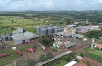 Sede administrativa e industrial de la Cooperativa La Paz Limitada.