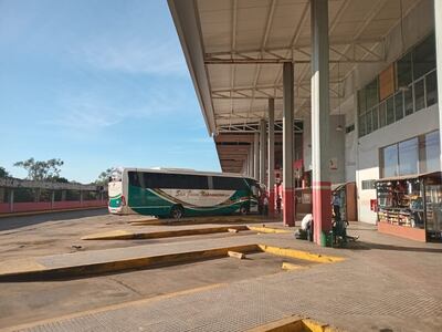 En la Estación de Buses de Asunción comienzan los trabajos para recibir a los hinchas que vendrán para la final de la Copa Sudamericana.