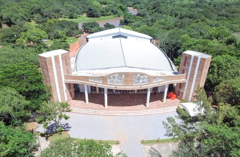 Por primera vez, la solemnidad de la Virgen del Paso será celebrada a los pies de su nuevo templo concluído.