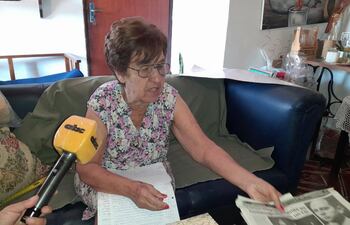 La historiadora Norma (Kitty) Antola Vda. de Amarrilla, recordó la vida del poeta pilarense Carlos Miguel Jiménez.