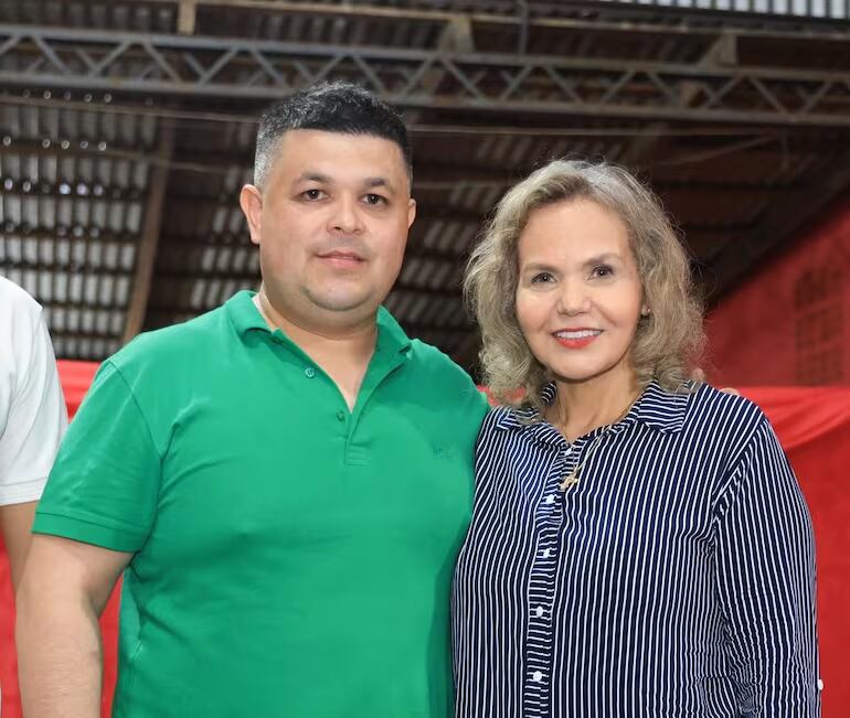 Alberto Cáceres y Lilian Samaniego.