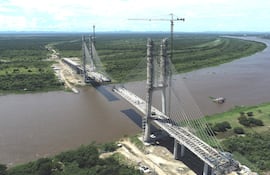 Avance de las obras del Puente de la Bioceánica.