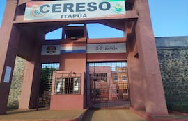Apuñalaron a un recluso del Cereso de Itapúa