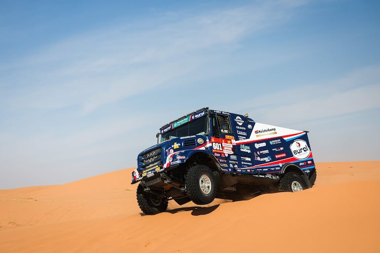 El Iveco #601, de Van den Brink, que domina entre los camiones.