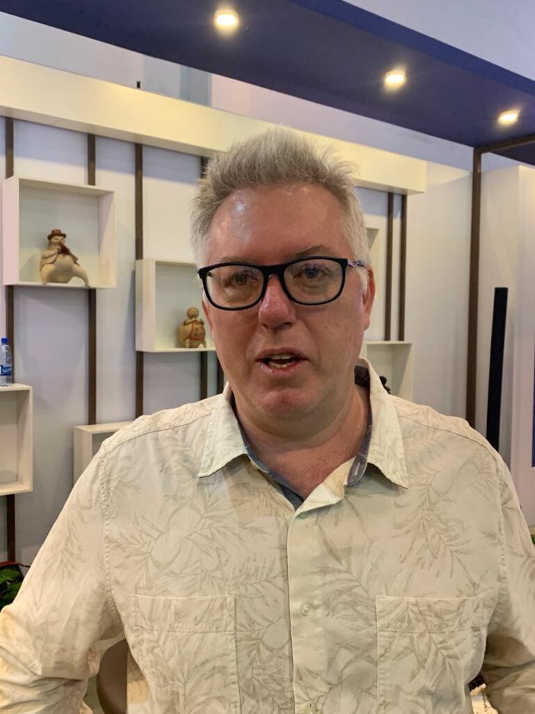 Oliver Gayet, del gremio de restaurantes del Paraguay, Arpy