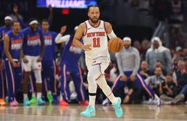 Jalen Brunson (29 años), la superestrella de los New York Knicks, flamantes campeones de la NBA, por cuya camiseta fue abonada más del millón de dólares.