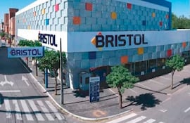 Bristol celebra 46 años de trayectoria con una campaña cargada de beneficios, promociones y premios para sus clientes.