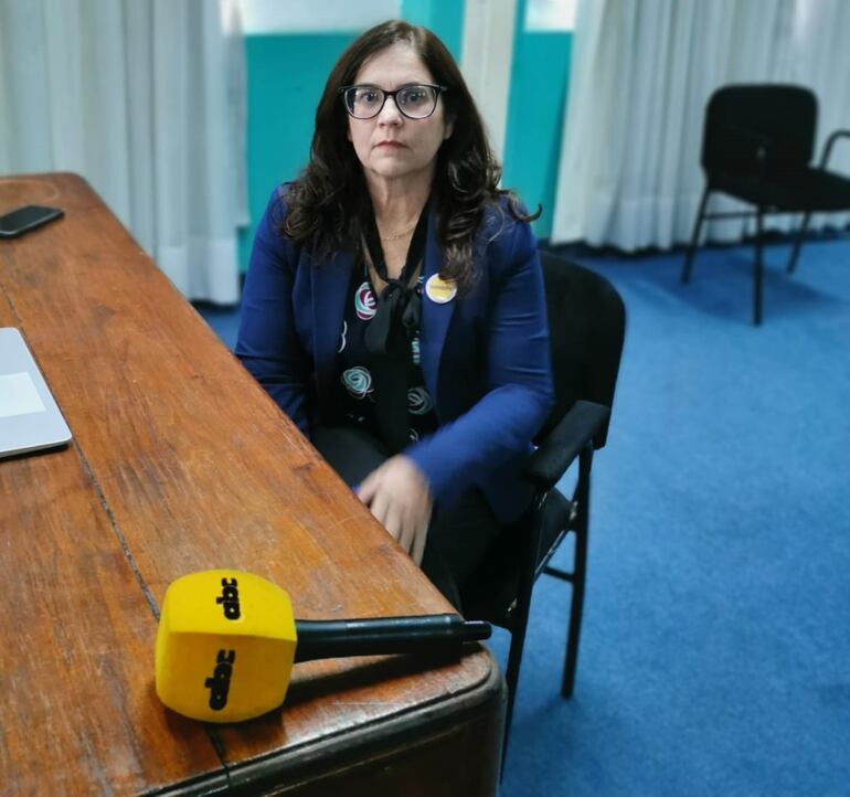 Mara Muñoz indicó que acciones realizan para controlar los criaderos de mosquitos.