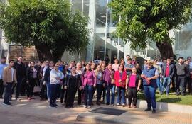 La manifestación de asegurados se realizó frente a la Unidad Sanitaria de IPS de Caazapá.