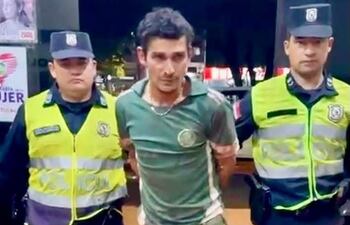 Rafael Ayala Mercado se entregó tras cometer el crimen.