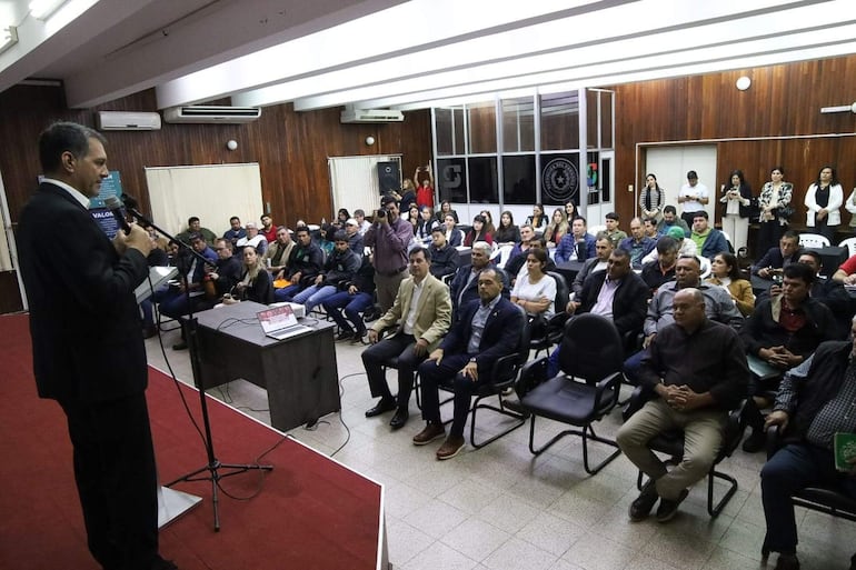 Productores se reunieron con representantes de la Capasu.