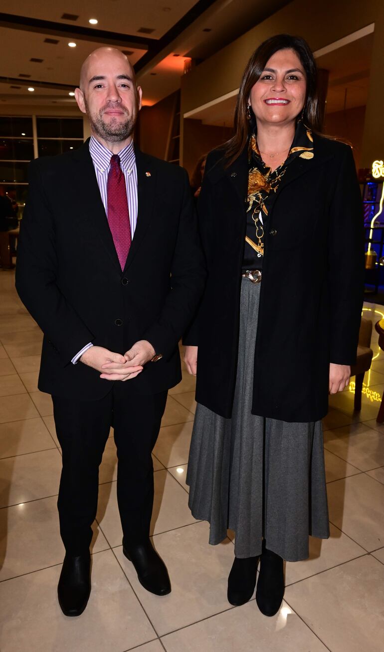 Diego Estigarribia y Romy Romero.