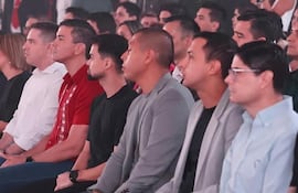 Gustavo Villate (izq.), Santiago Peña, César Astigarraga, Miguel Vázquez, Guillermo Vázquez y Luis Angulo aparecen juntos en foto.