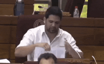 Gif Raúl Benítez