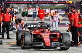 De la mano de la escudería Ferrari, Charles Leclerc (de 25 años), fue el más veloz hasta aquí en el mítico circuito Hungaroring.