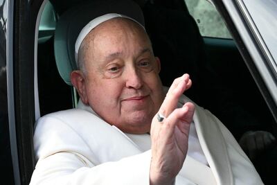 El Papa Francisco llegando para celebrar la misa del Jubileo de las Fuerzas Armadas en la plaza de San Pedro en el Vaticano el pasado 9 de febrero de 2025, día en que ya tenía dificultades pra respirar.