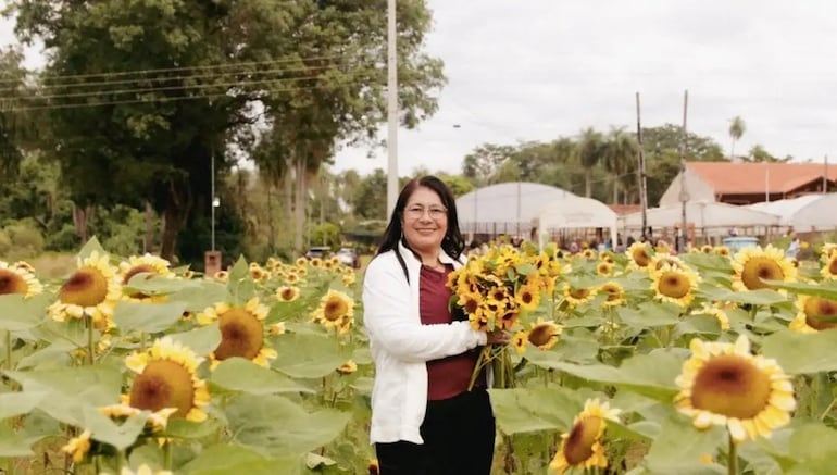 El campo de girasoles tiene a las madres como protagonistas de una jornada especial.