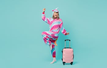 En piyama en el aeropuerto.