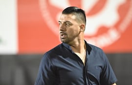 Julio César Cáceres, entrenador del Sportivo San Lorenzo.