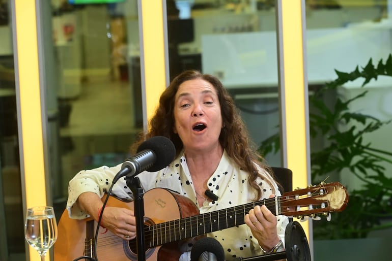 Sandra Mihanovich: “Me hallo en Paraguay”