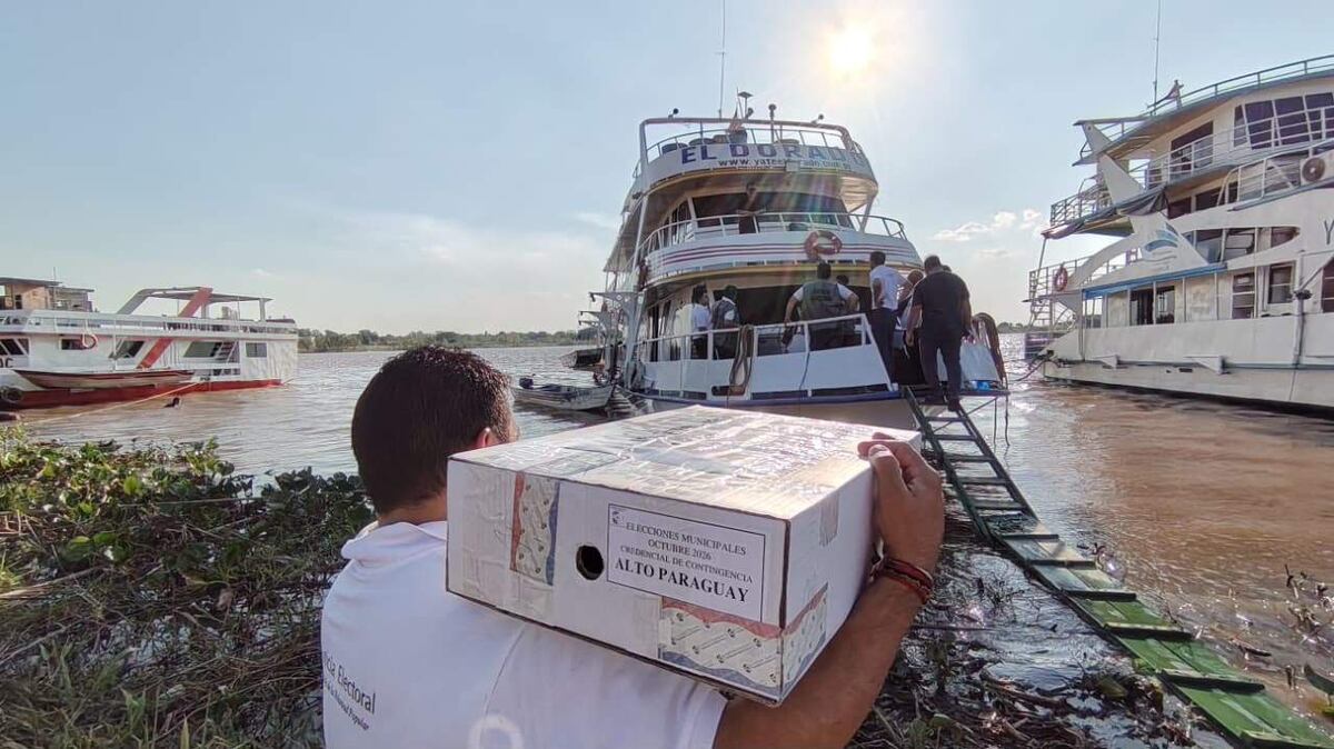 Proceso electoral entra en su “cuenta regresiva” y máquinas llegan en barco