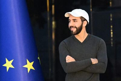 El presidente Nayib Bukele. El domingo 4 El Salvador va a las urnas y se da por descontada la victoria del joven político que cuenta con amplio apoyo popular por su combate a las pandillas y a la violencia en su país. (archivo)