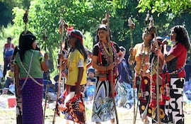 Mujeres de la comunidad Maká durante una celebración del Día del Indígena Paraguayo, el pasado domingo.