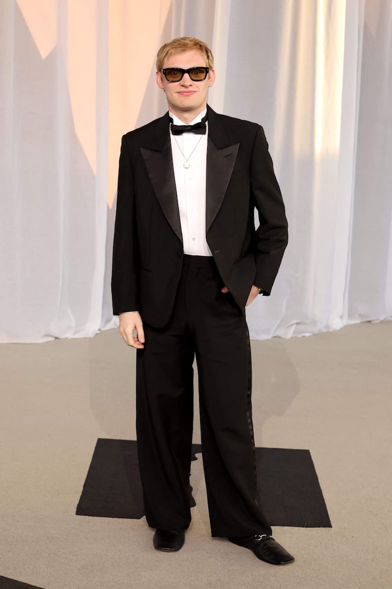 Curry Barker asiste a la 6.ª Gala Anual del Academy Museum en el Academy Museum of Motion Pictures, el 17 de octubre de 2026 en Los Ángeles, California. Amy Sussman/Getty Images/AFP (Photo by Amy Sussman / GETTY IMAGES NORTH AMERICA / Getty Images via AFP)