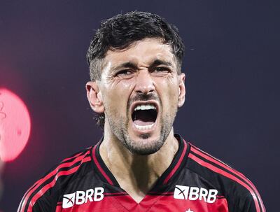 El uruguayo Giorgian Daniel de Arrascaeta Benedetti (31 años), abrió con su tanto el camino de la goleada del Flamengo contra Bragantino.