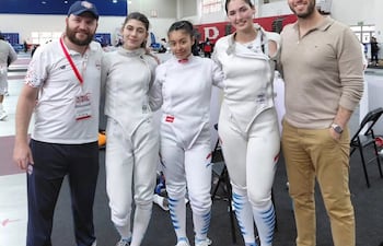 El Team Paraguay que tomó parte del Campeonato Panamericano de Esgrima en Lima, Perú. El año entrante se realizarán los Juegos Panamericanos en la capital incaica.