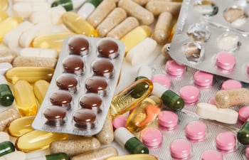 píldoras medicamentos remedios cápsulas