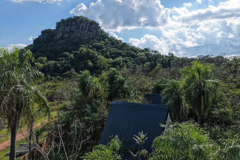 Oriental Glamping ofrece un entorno natural y confort en Paraguarí.