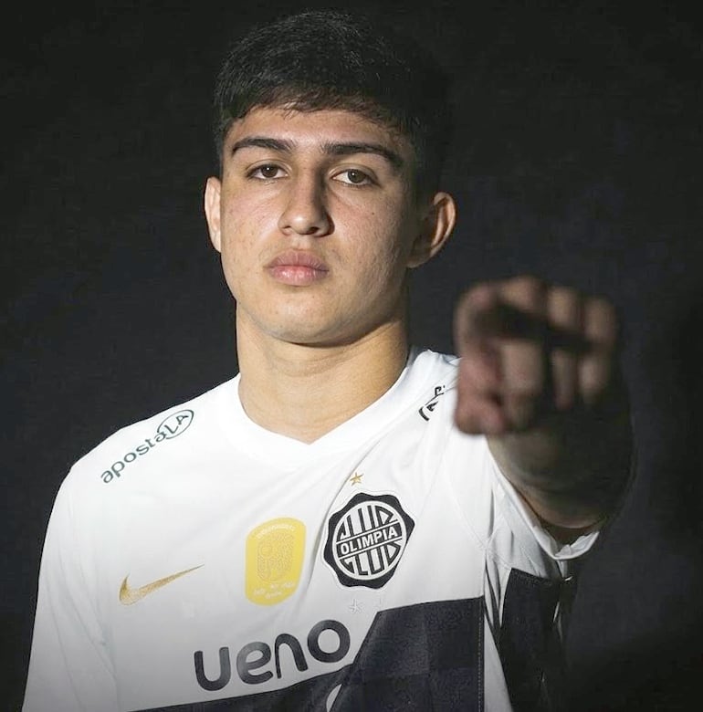 César Eduardo Miño Amarilla (31 de mayo de 2007) llega a Olimpia con pase en mano, tras el cierre de su vínculo con Guaraní.