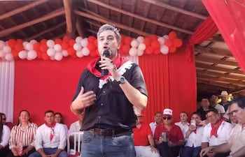 El expresidente Mario Abdo Benítez durante una actividad político partidaria en el departamento de Misiones