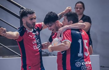 Cerro Porteño, supercampeón de la Liga Premium, jugará contra Cnel. Escurra este martes.